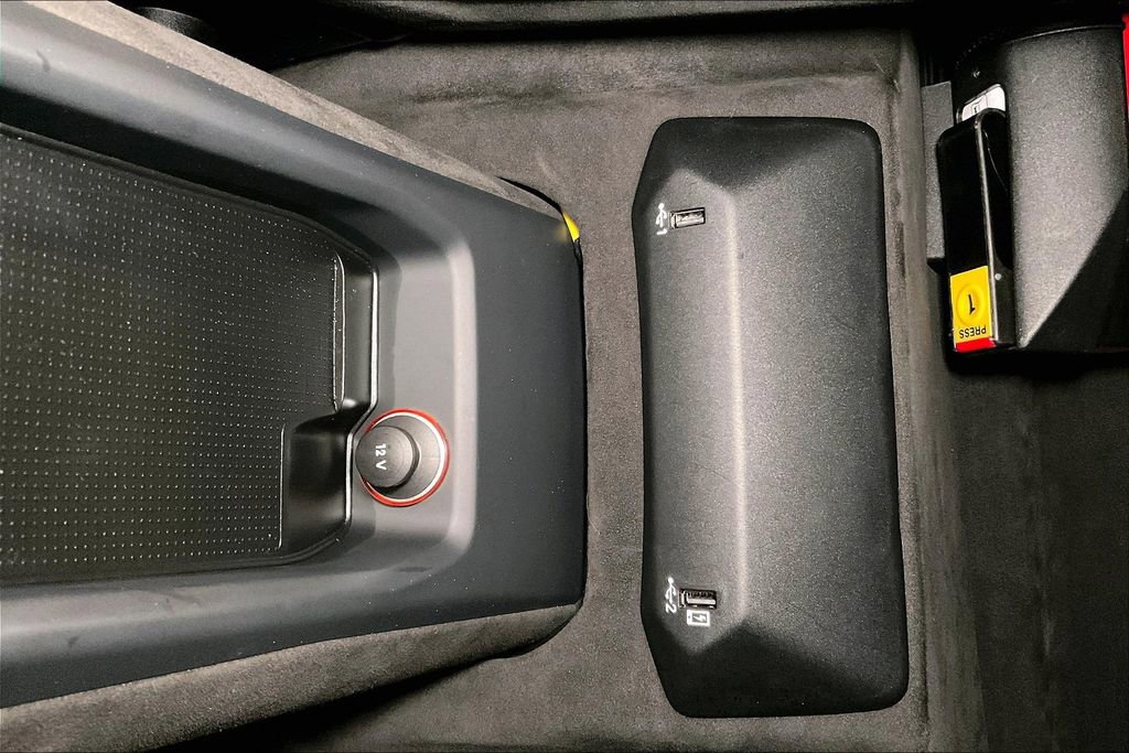 Used 2023 Lamborghini Huracan Tecnica image 35