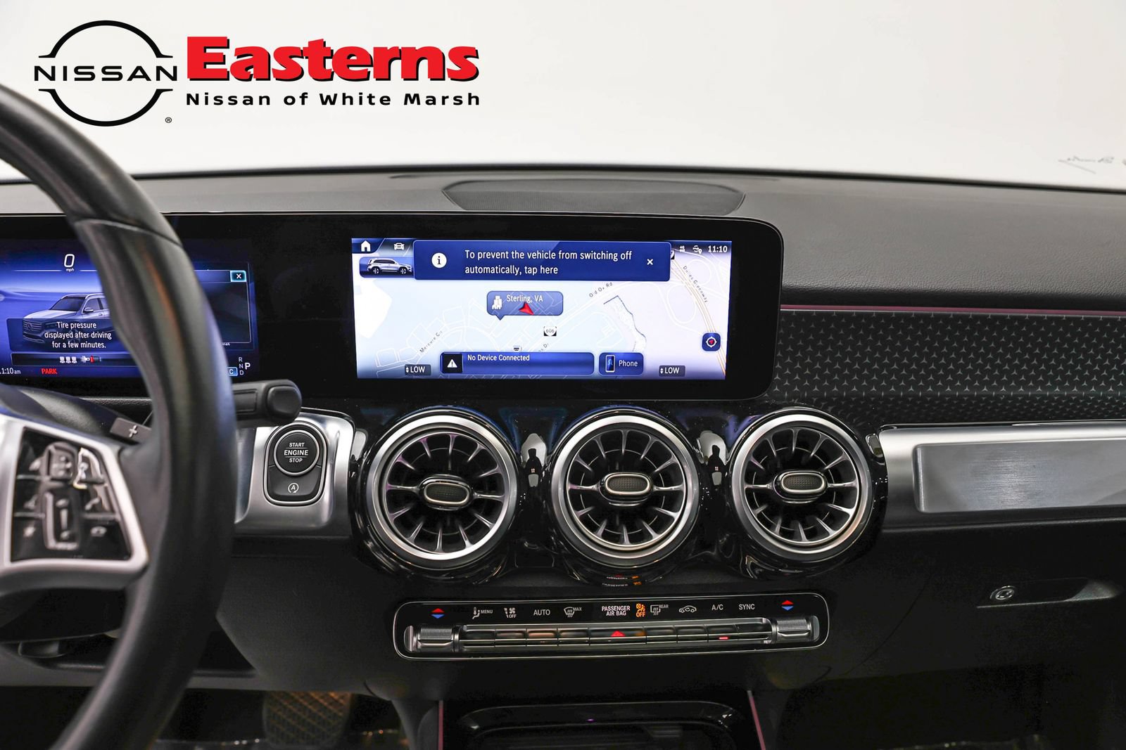 Used 2025 Mercedes-Benz GLB 250 w/ Exclusive Package image 11