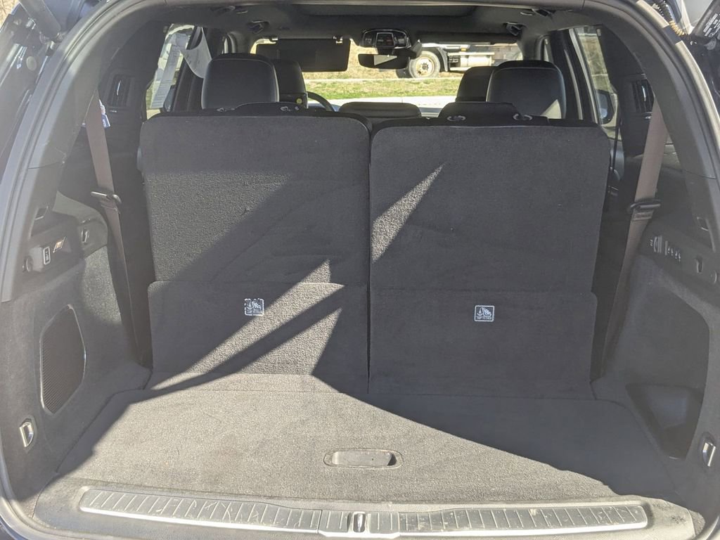 Used 2024 Jeep Grand Cherokee L Overland w/ Rear Seat Video Group I image 31