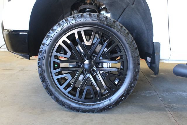 Used 2023 Chevrolet Silverado 1500 Custom Trail Boss AWD/4WD image 24