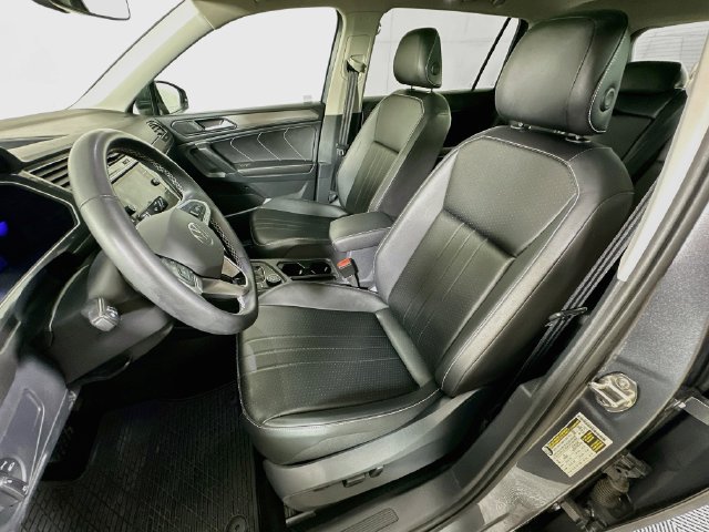 Certified 2024 Volkswagen Tiguan SE AWD/4WD image 21