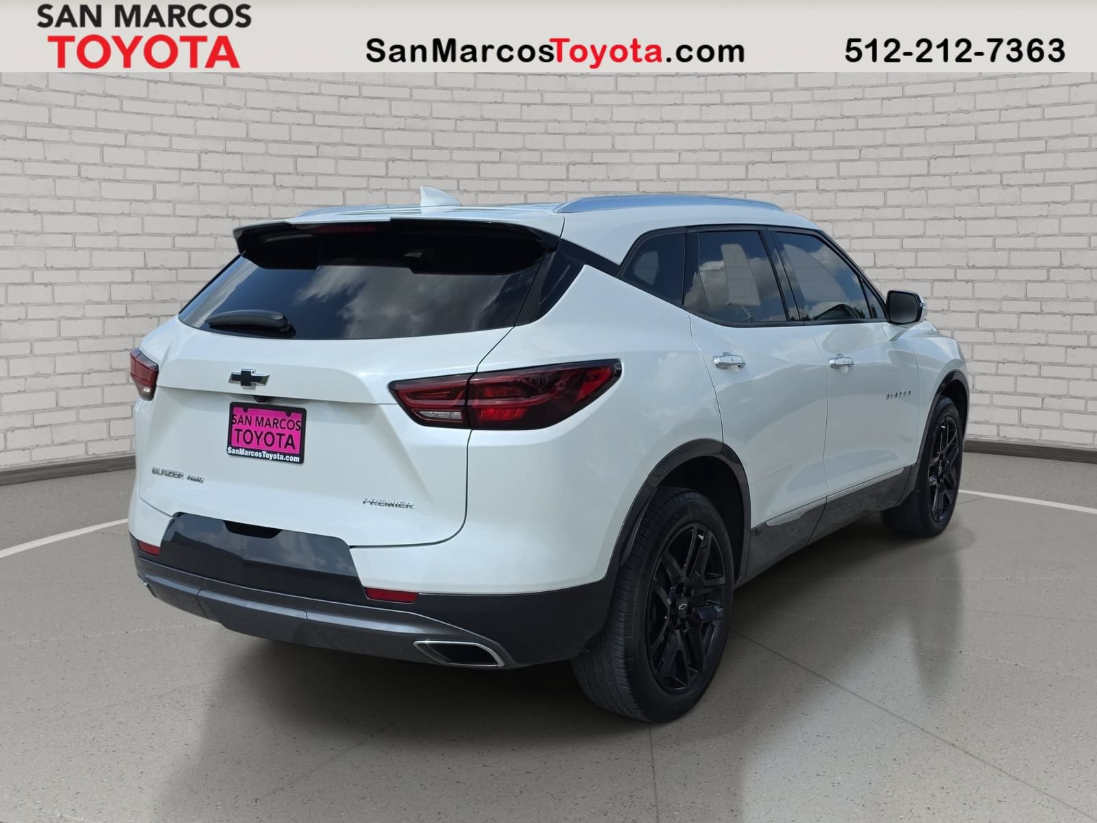 Used 2023 Chevrolet Blazer Premier w/ Enhanced Convenience Package AWD/4WD image 6