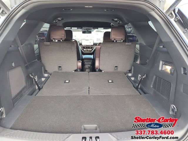 Used 2026 Ford Explorer Platinum w/ LUX Leather Package image 7