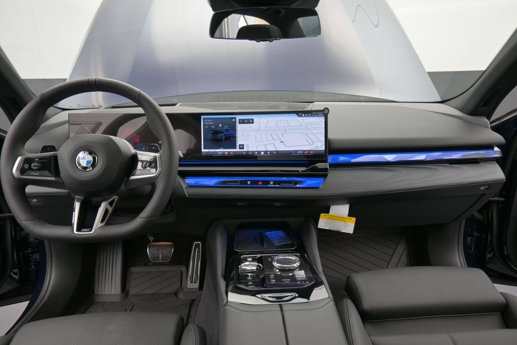 New 2026 BMW 540i xDrive w/ Executive Package AWD/4WD image 12