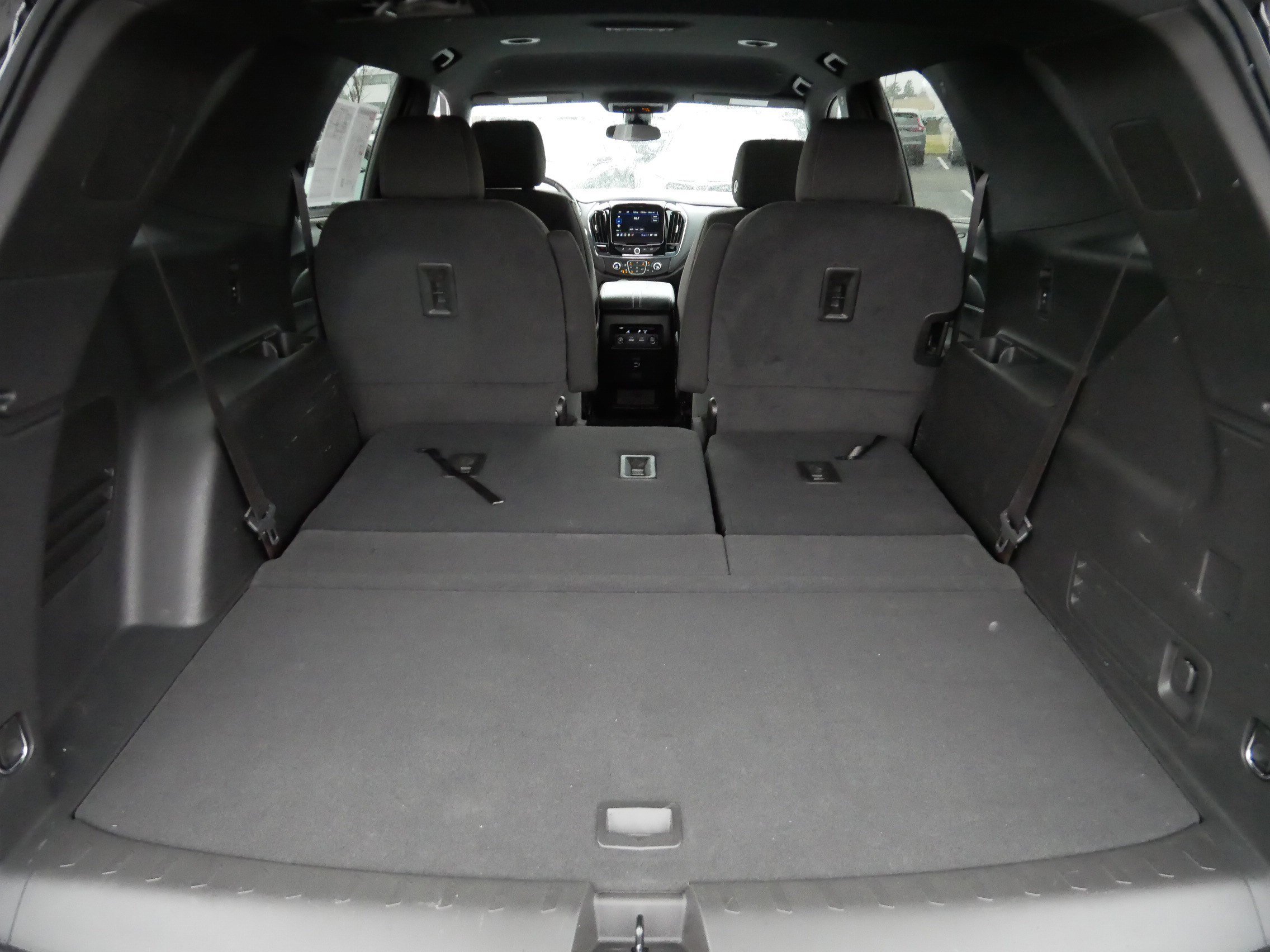 Used 2023 Chevrolet Traverse LT image 18