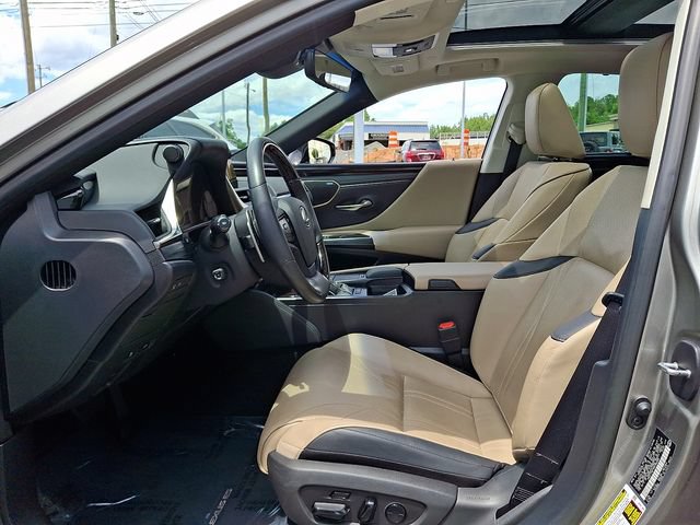 Used 2021 Lexus ES 350 Ultra Luxury w/ Accessory Package 2 FWD image 13
