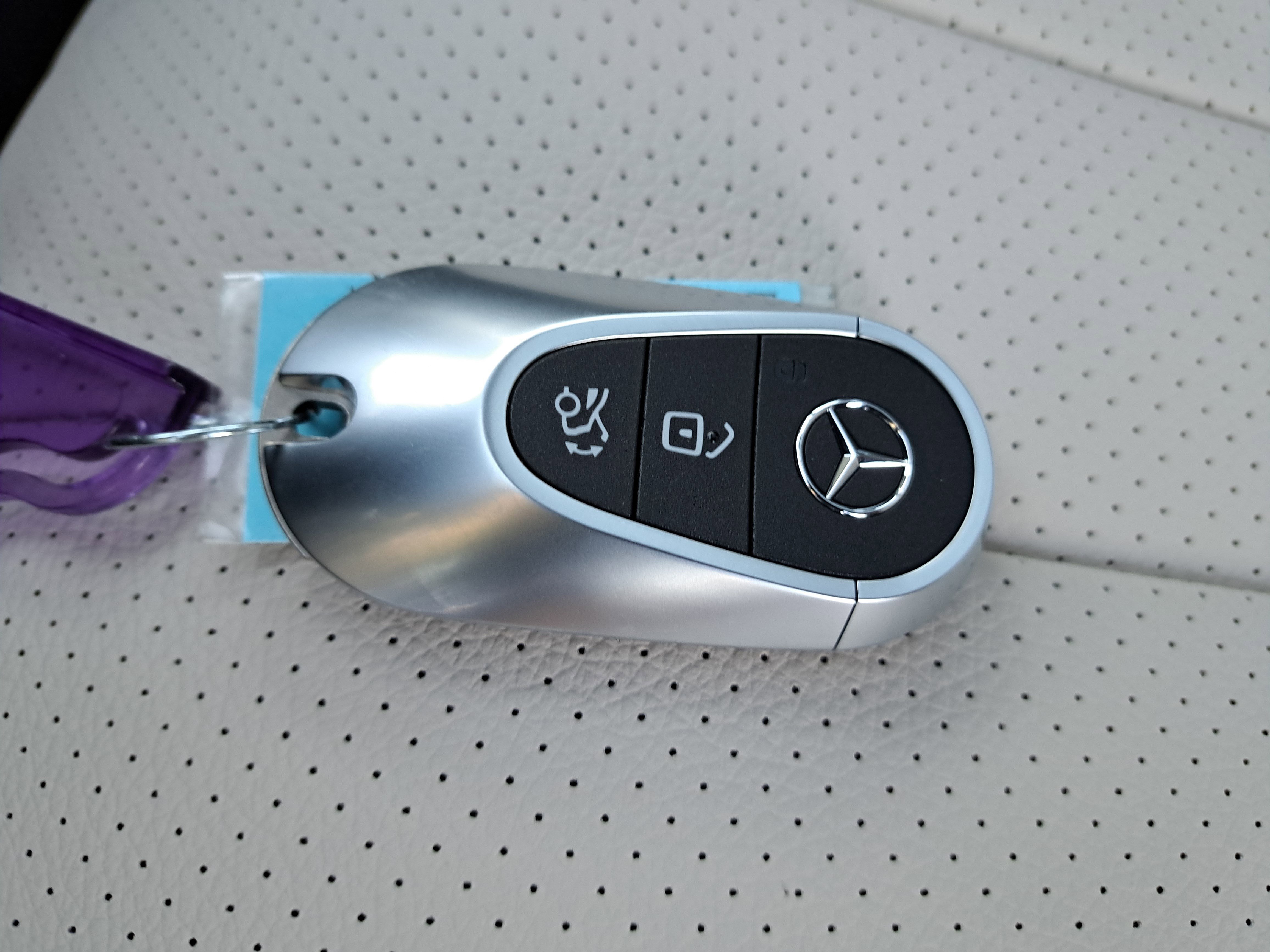 New 2026 Mercedes-Benz E 350 4MATIC Sedan image 37