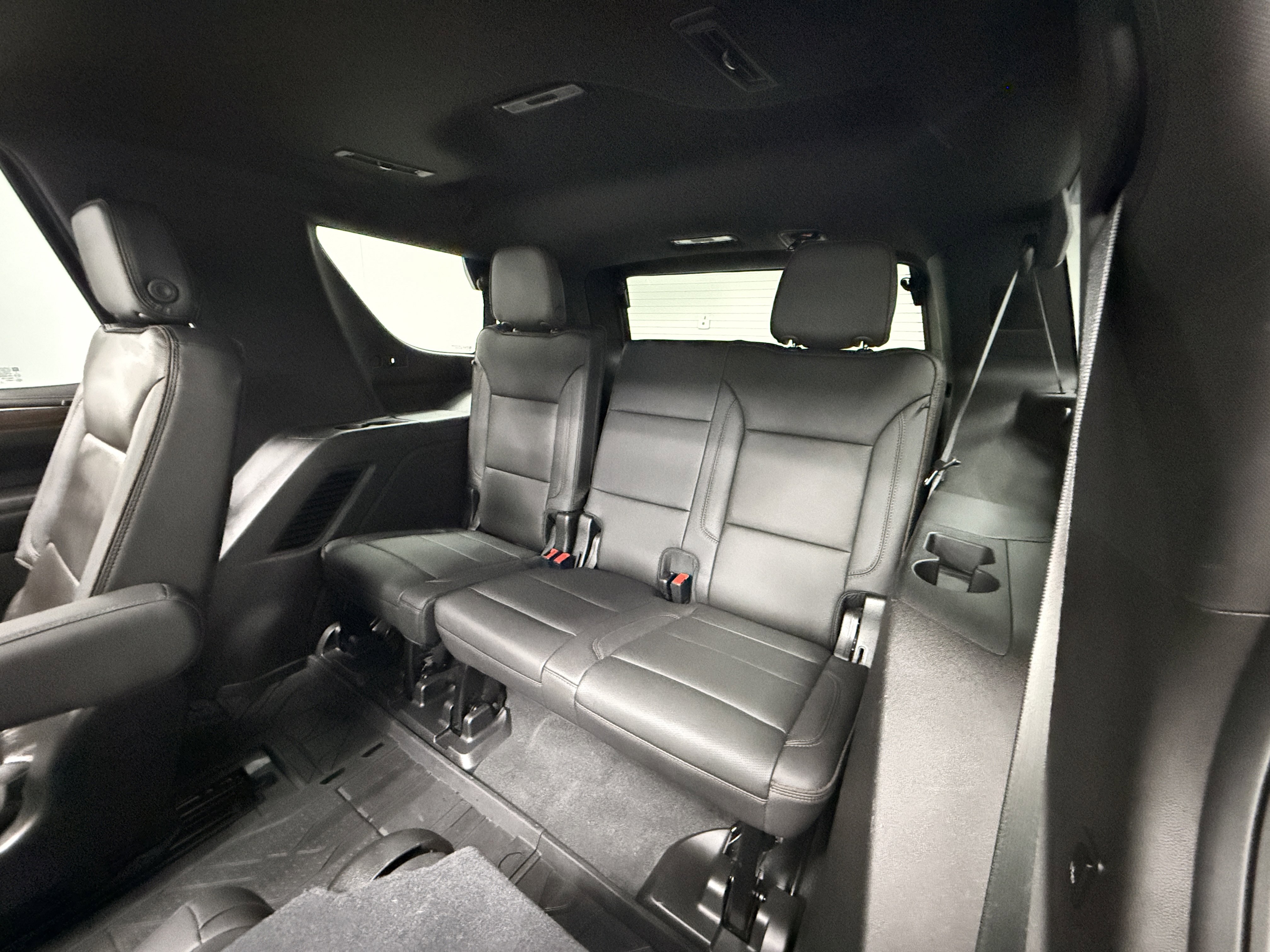 Used 2021 Chevrolet Tahoe High Country w/ Premium Package image 25