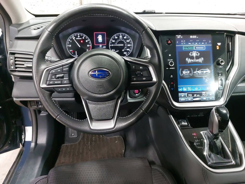 Used 2025 Subaru Outback Premium AWD/4WD image 16