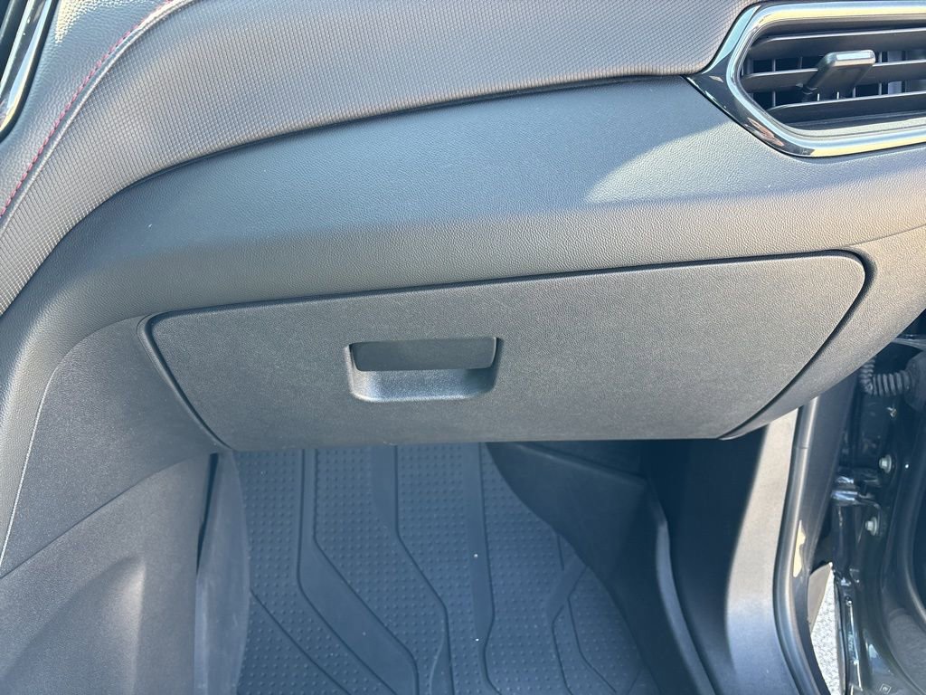 Used 2022 Chevrolet Equinox RS w/ LPO, Floor Liner Package AWD/4WD image 19