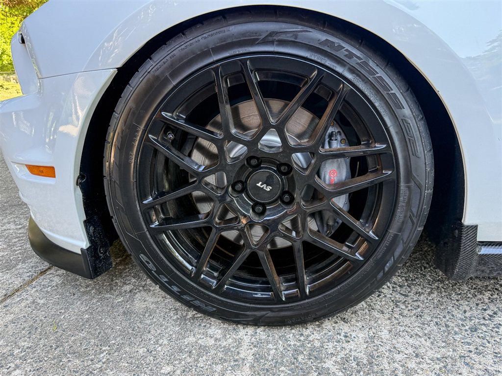 Used 2014 Ford Mustang GT Premium w/ GT Track Package RWD image 20
