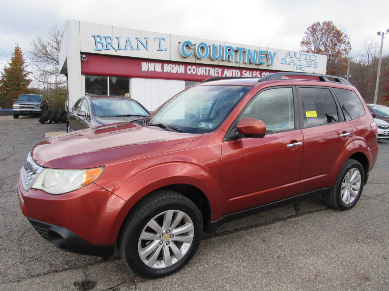 Used 2011 Subaru Forester 2.5X Premium w/ All-Weather Pkg image 27