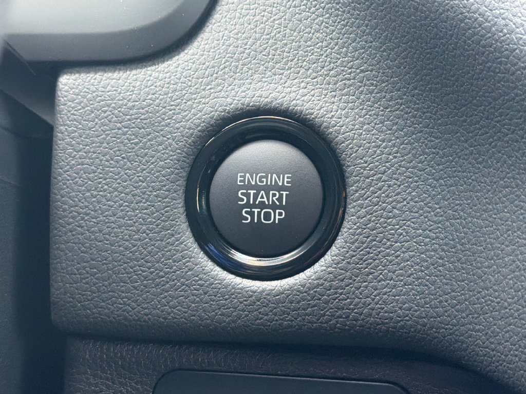 New 2026 Toyota Tundra Limited AWD/4WD image 36