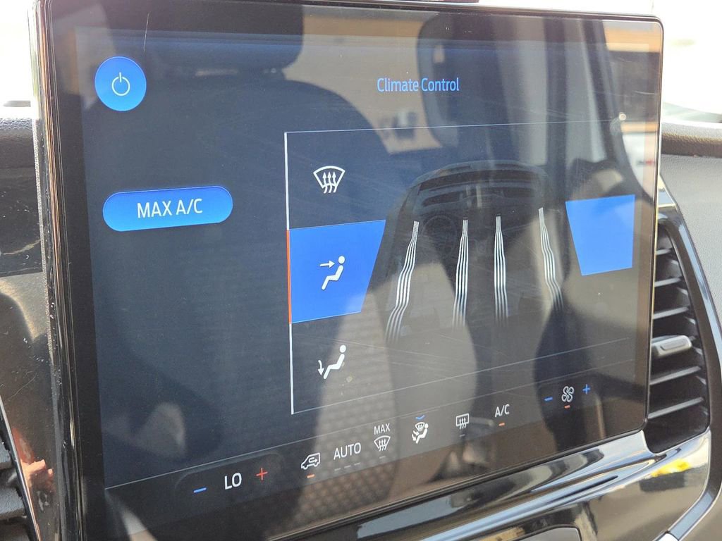 Used 2024 Ford Transit 350 XLT image 5