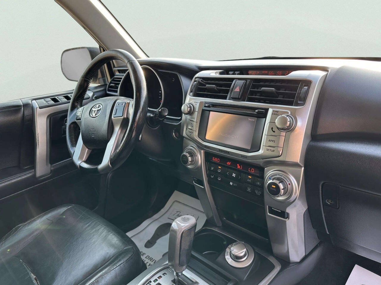 Used 2012 Toyota 4Runner Limited AWD/4WD image 22