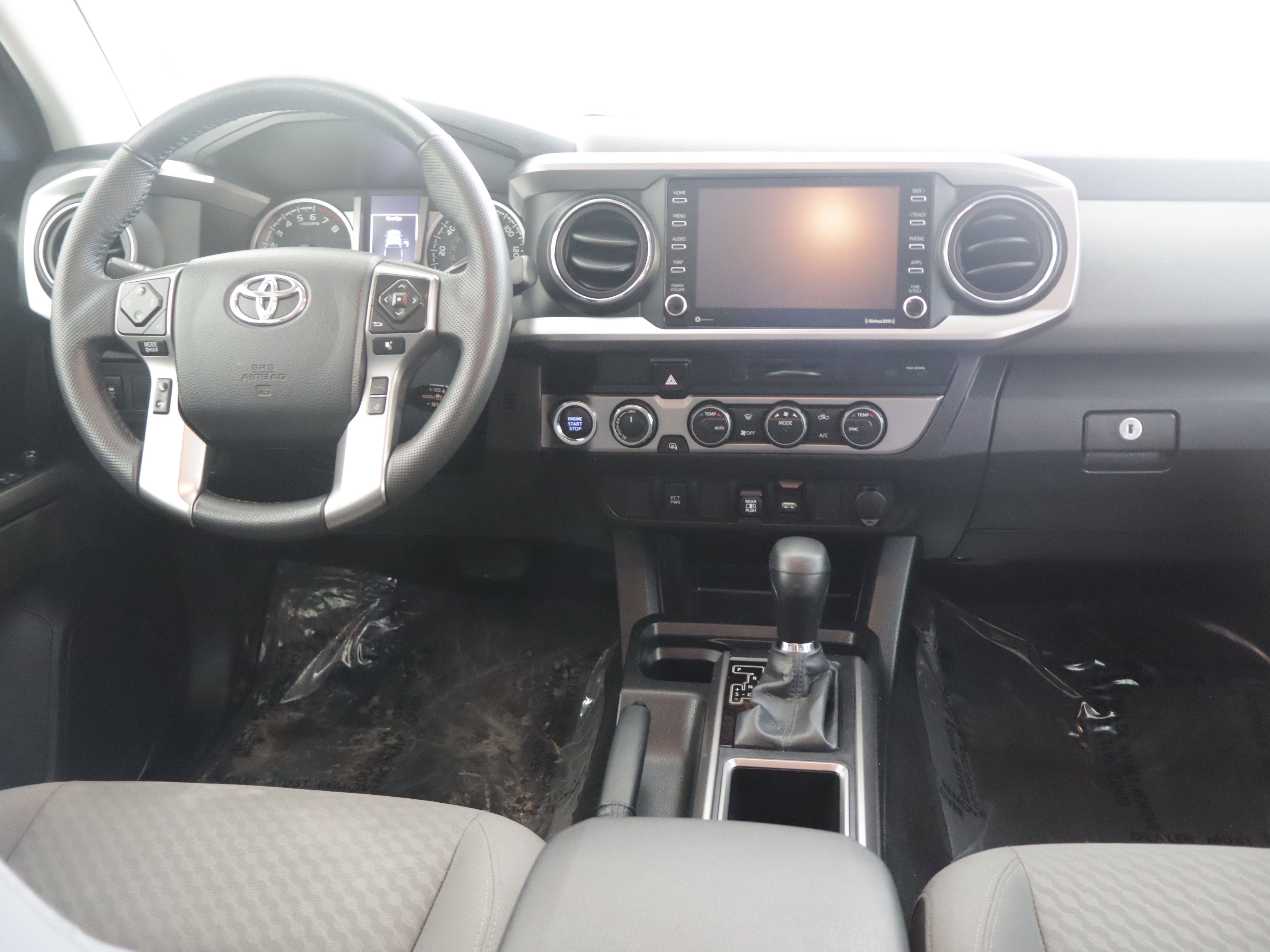 Used 2023 Toyota Tacoma SR5 AWD/4WD image 2