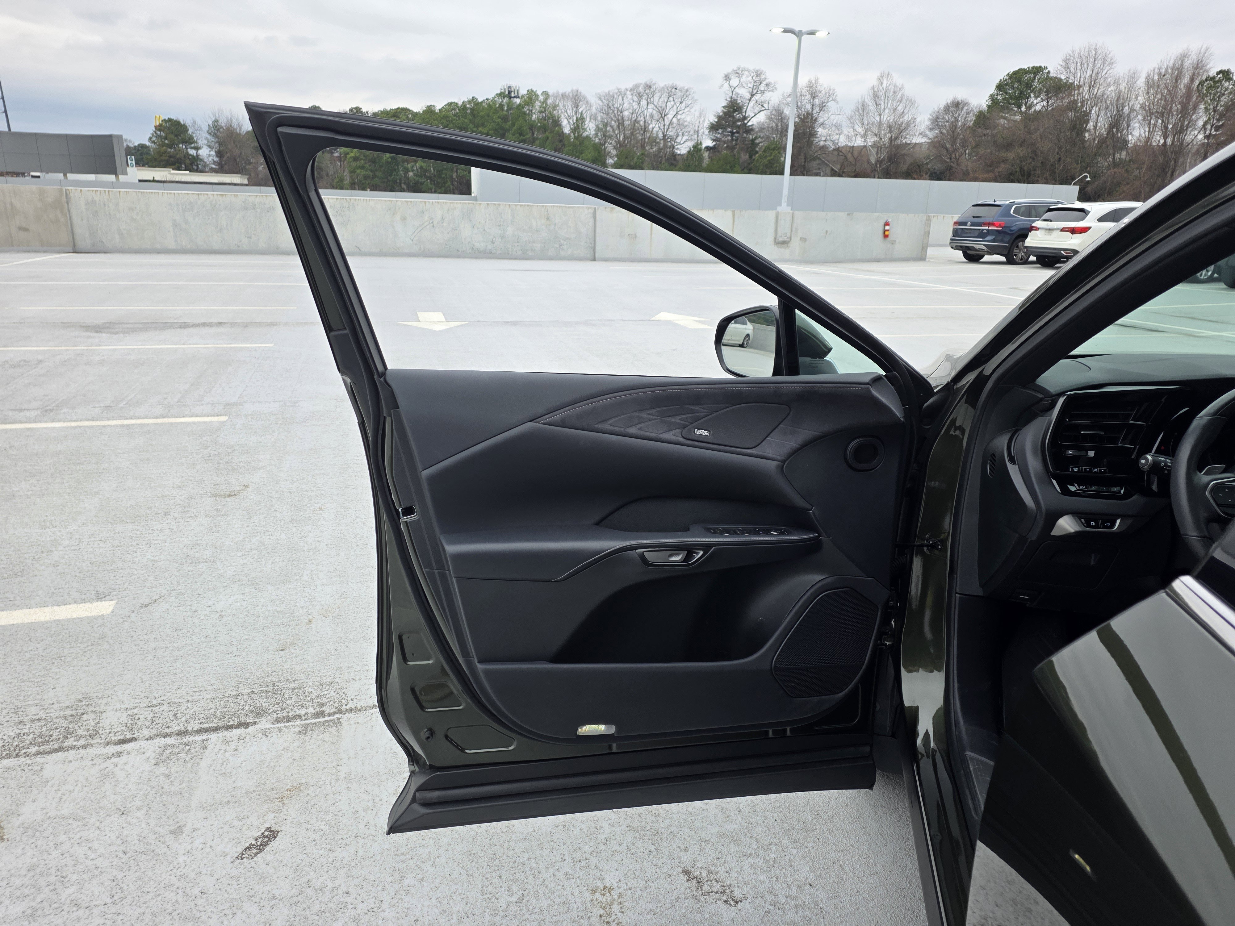 Used 2023 Lexus RX 350 AWD w/ Accessory Package image 9