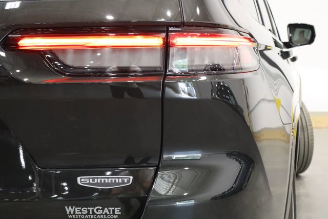 Used 2023 Jeep Grand Cherokee L Summit w/ Advanced Protech Group IV image 58