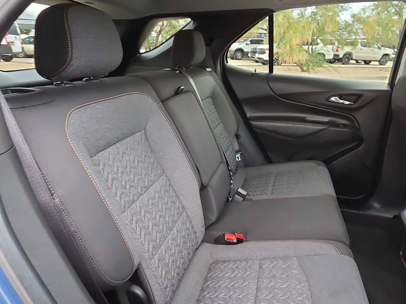 Used 2024 Chevrolet Equinox LT FWD image 17