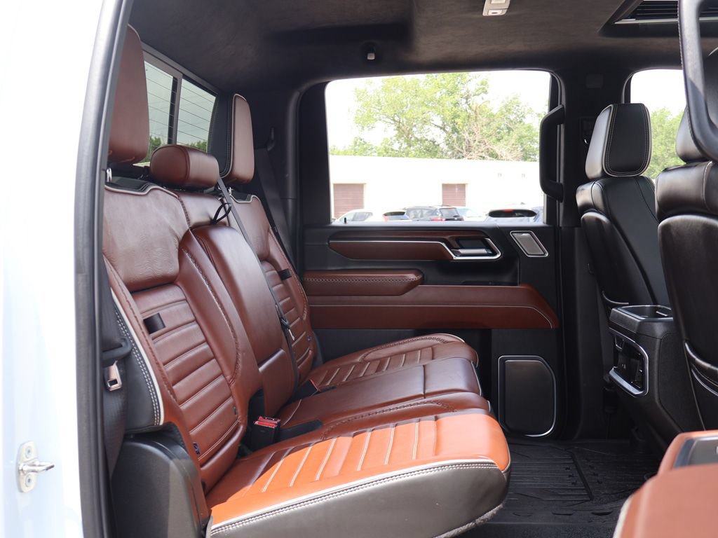 Used 2024 GMC Sierra 2500 Denali Ultimate w/ LPO, GMC Protection Package AWD/4WD image 34