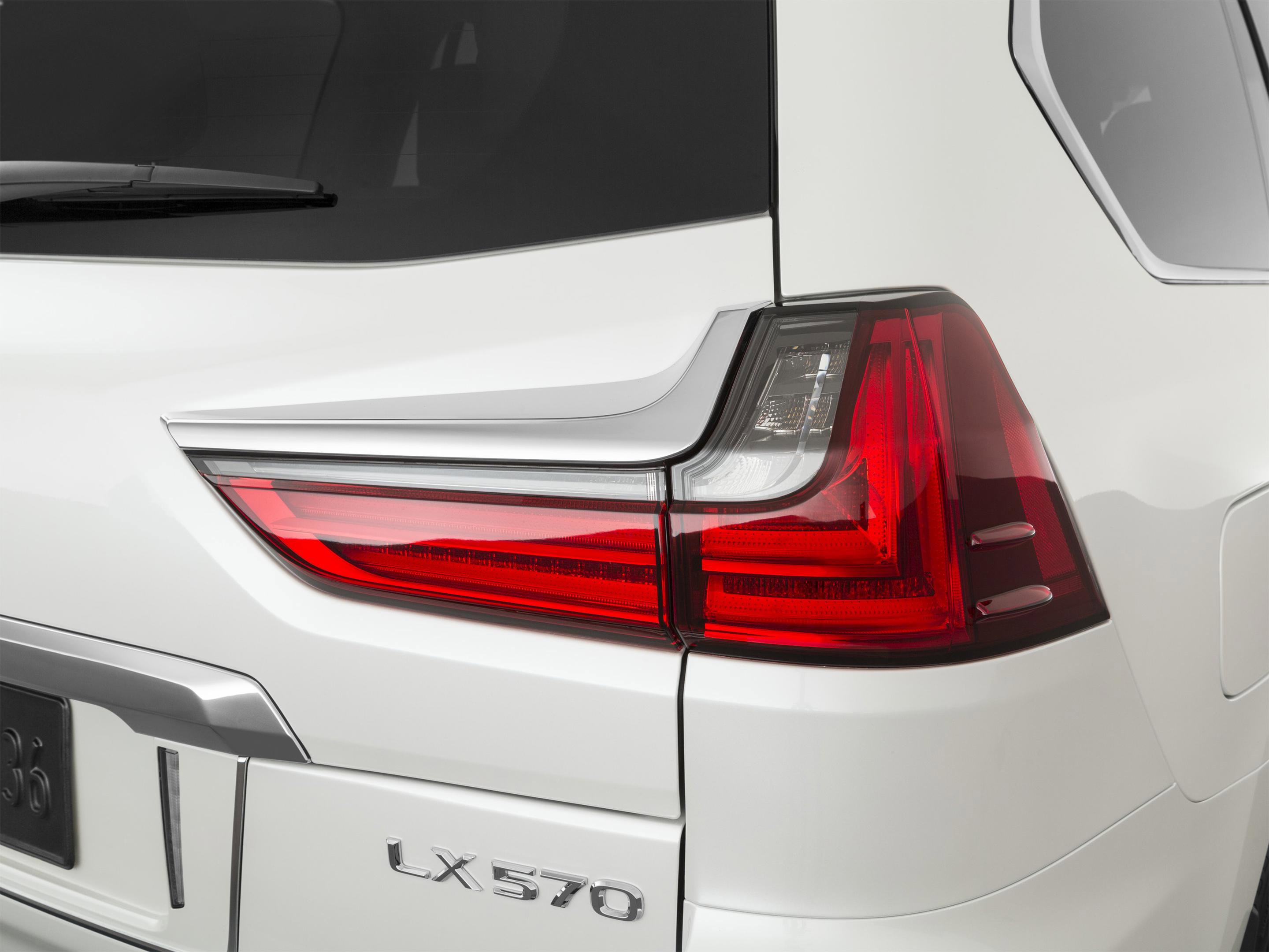 Used 2021 Lexus LX 570 4WD w/ Luxury Package image 62