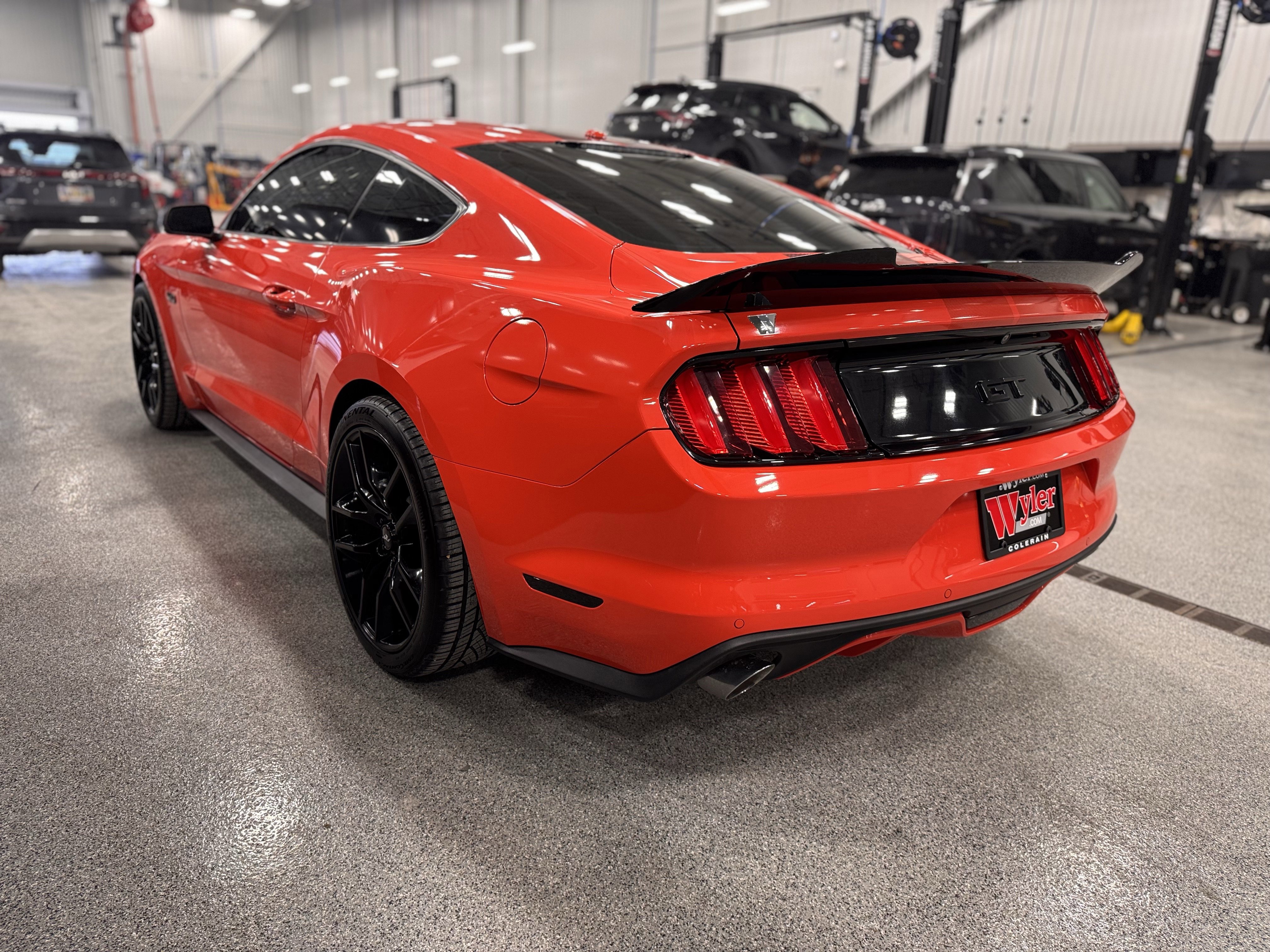 Used 2016 Ford Mustang GT Premium w/ Equipment Group 401A image 30