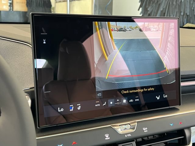 New 2026 Lexus ES 500e AWD/4WD image 32