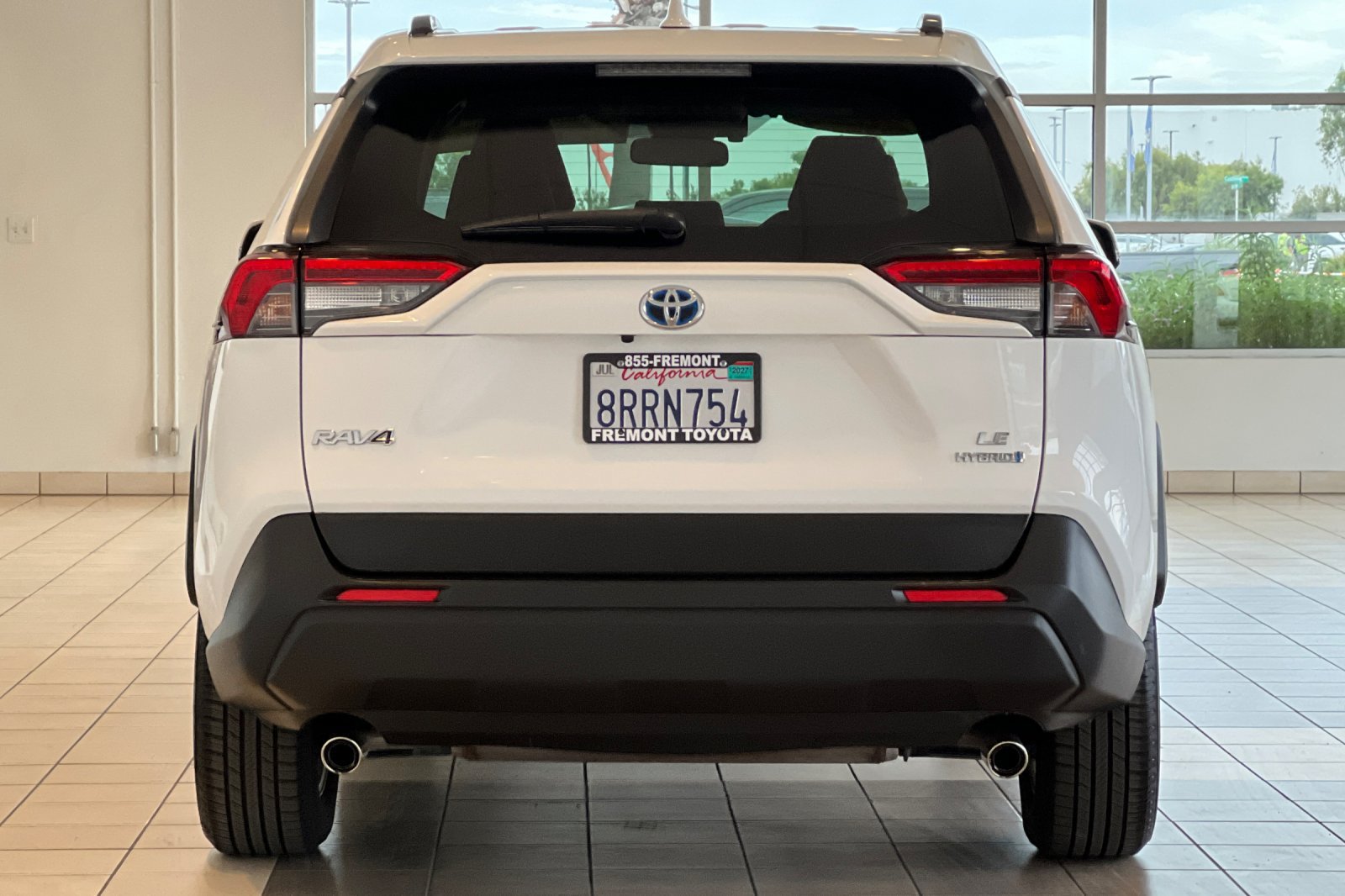 Certified 2020 Toyota RAV4 LE w/ All Weather Liner Package AWD/4WD image 5