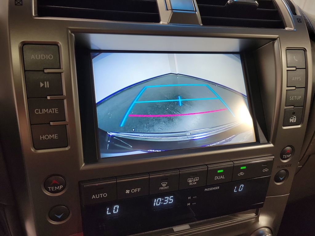 Used 2019 Lexus GX 460 image 18