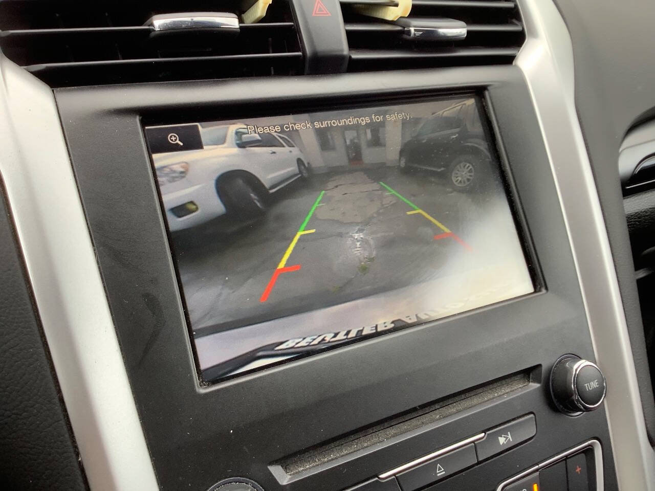 Used 2016 Ford Fusion SE FWD image 41