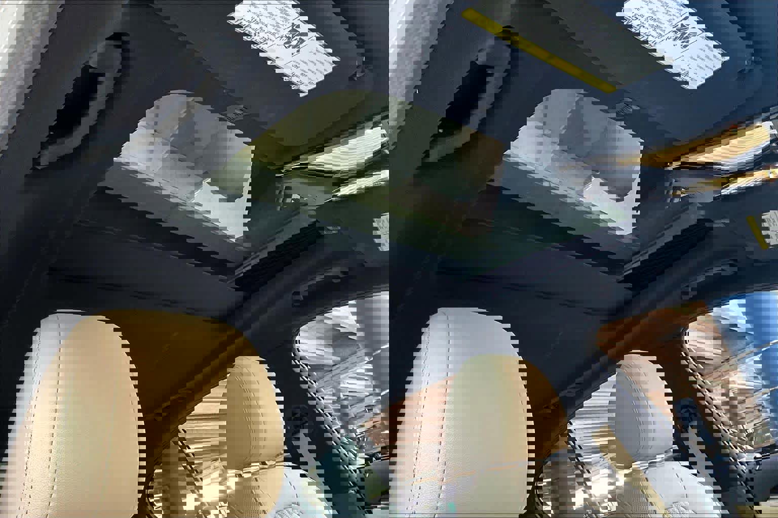 Used 2023 BMW 530i w/ Convenience Package RWD image 13