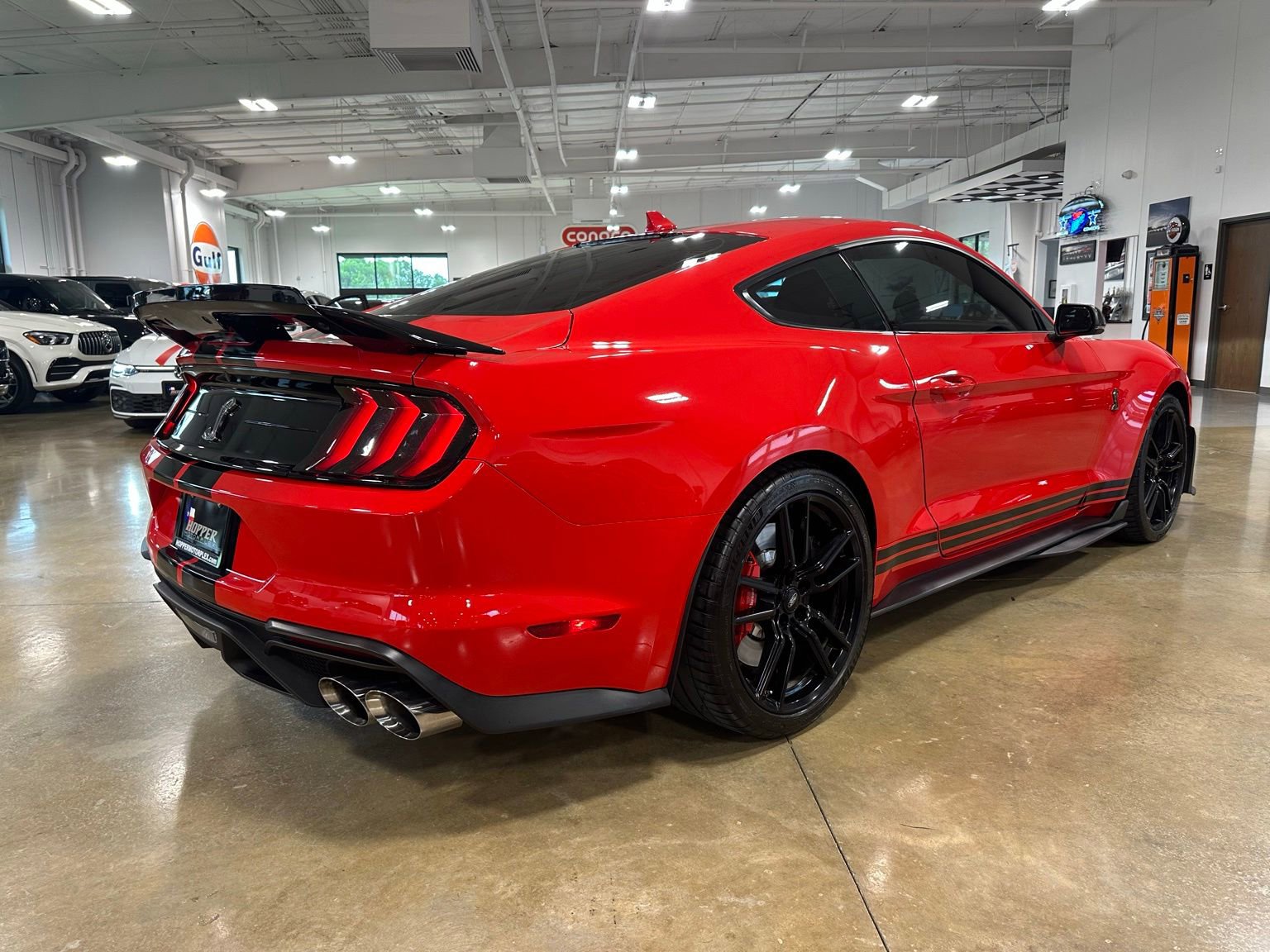 Used 2021 Ford Mustang Shelby GT500 w/ Technology Package RWD image 6