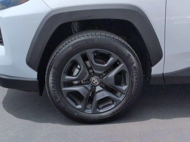 Used 2024 Toyota RAV4 Adventure AWD/4WD image 9