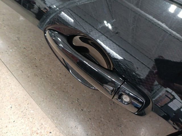 New 2025 Nissan Versa SR w/ Trunk Package image 9