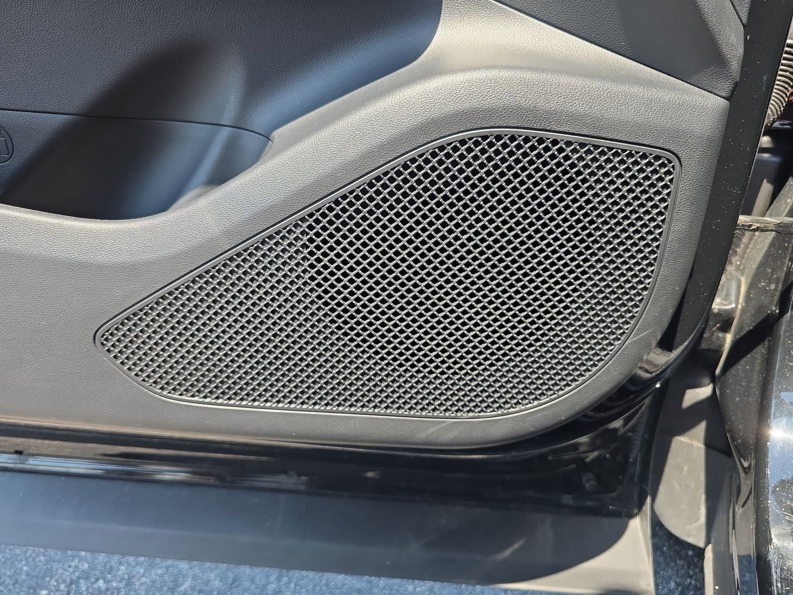 Used 2023 Hyundai Santa Cruz SEL Premium image 13