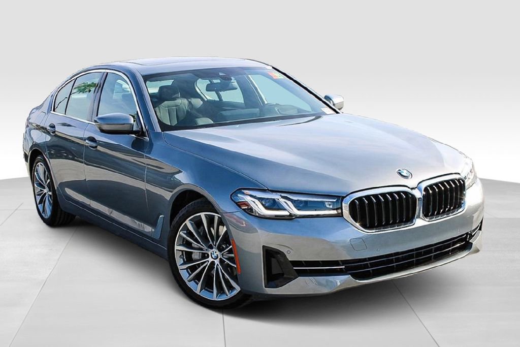 Used 2023 BMW 540i xDrive w/ Premium Package AWD/4WD video 2