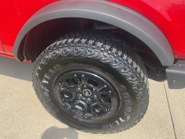 Used 2023 Ford Bronco Wildtrak image 17