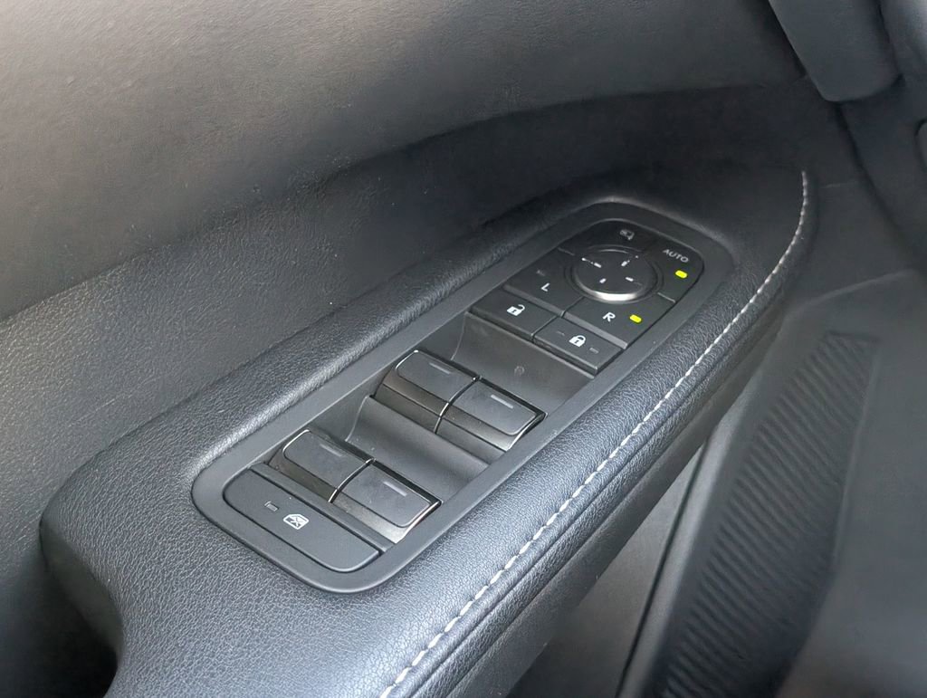 Used 2025 Lexus RX 350 Premium image 23