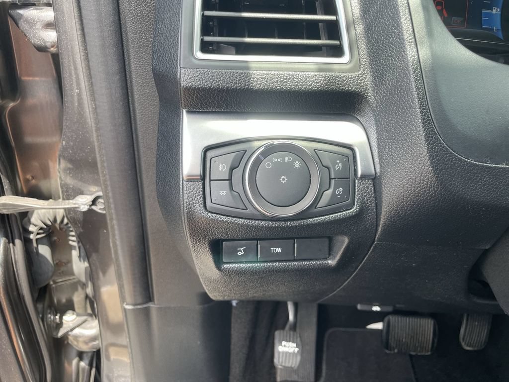 Used 2019 Ford Explorer Sport w/ Equipment Group 401A AWD/4WD image 20