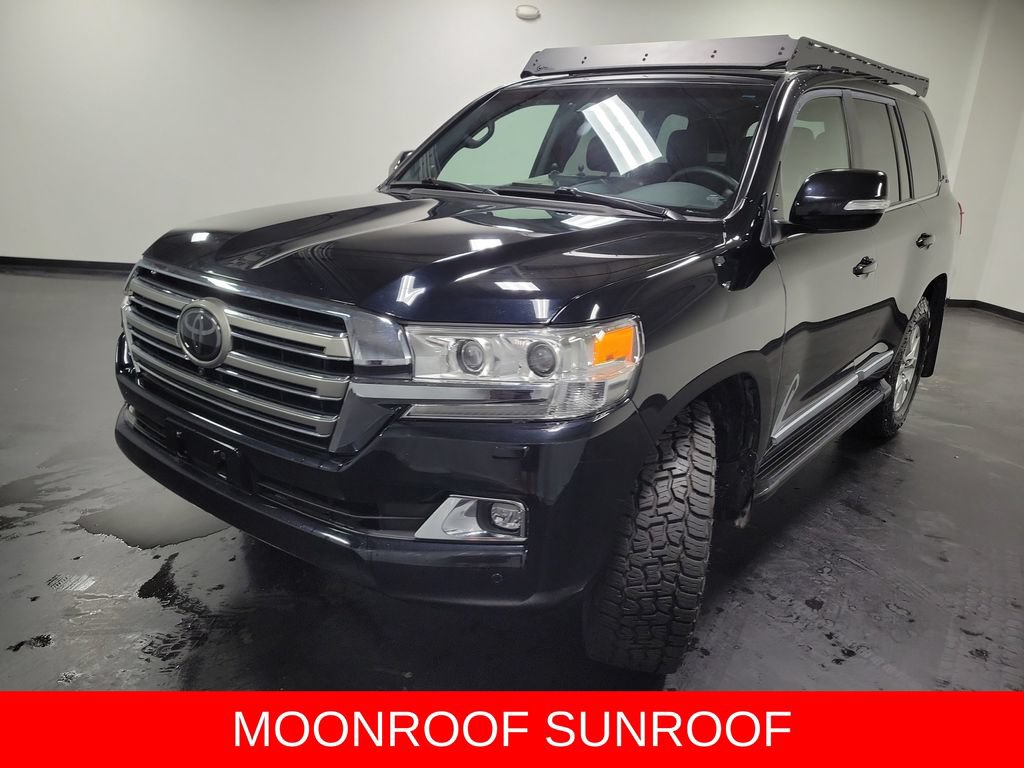 Used 2018 Toyota Land Cruiser AWD/4WD image 4