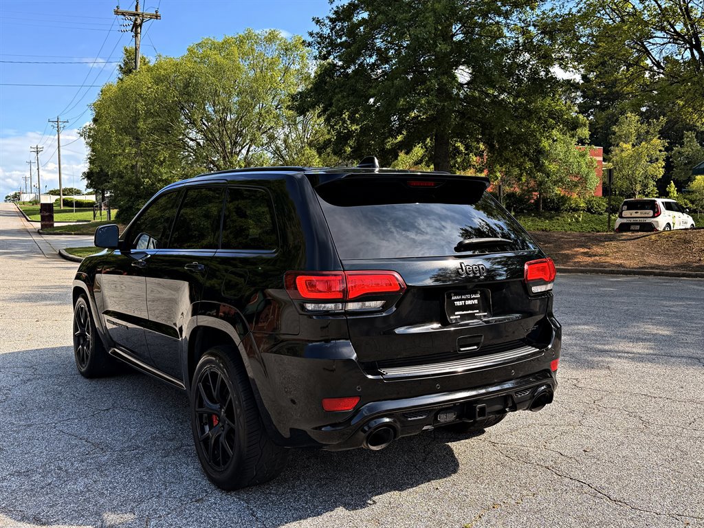 Used 2018 Jeep Grand Cherokee SRT AWD/4WD image 7