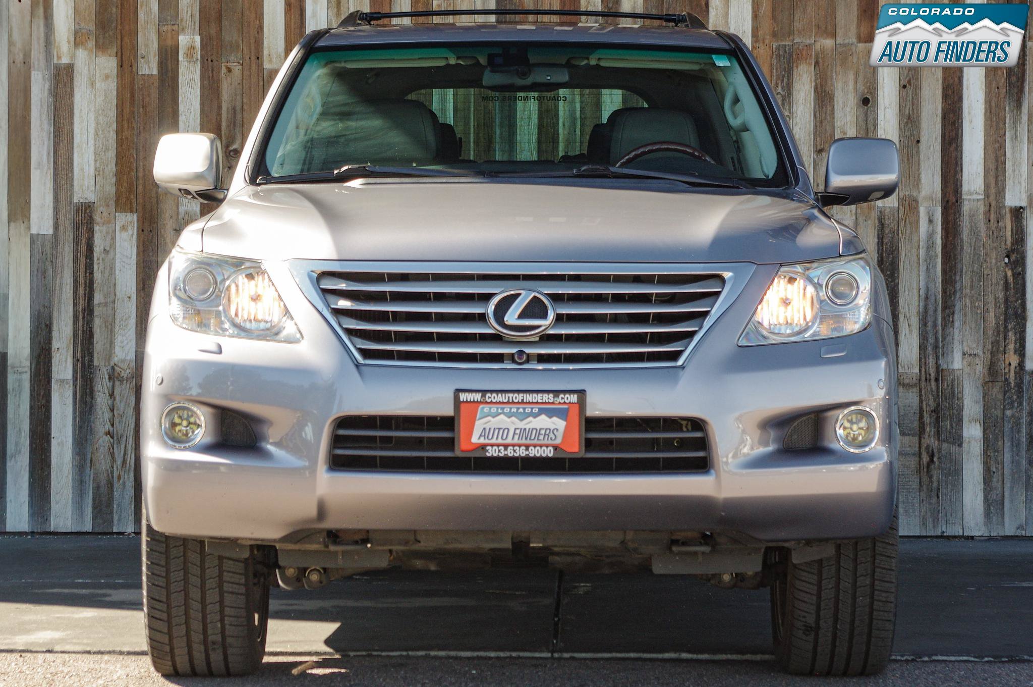 Used 2008 Lexus LX 570 4WD w/ Technology Pkg image 6