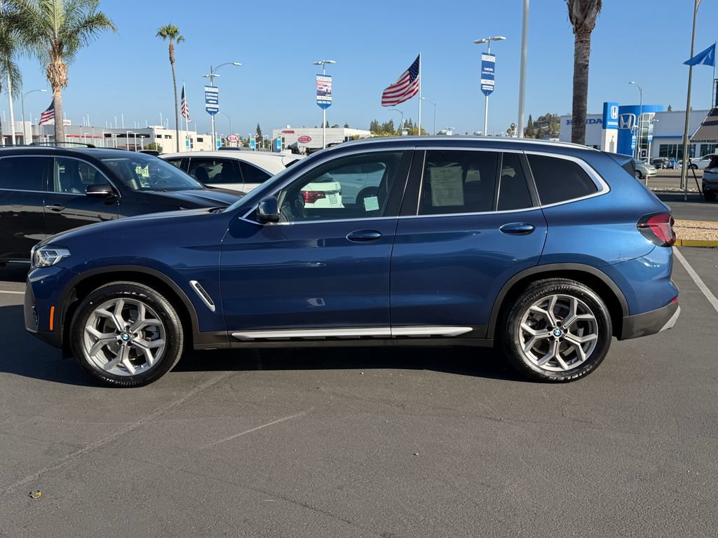 Used 2022 BMW X3 xDrive30i w/ Premium Package AWD/4WD image 7