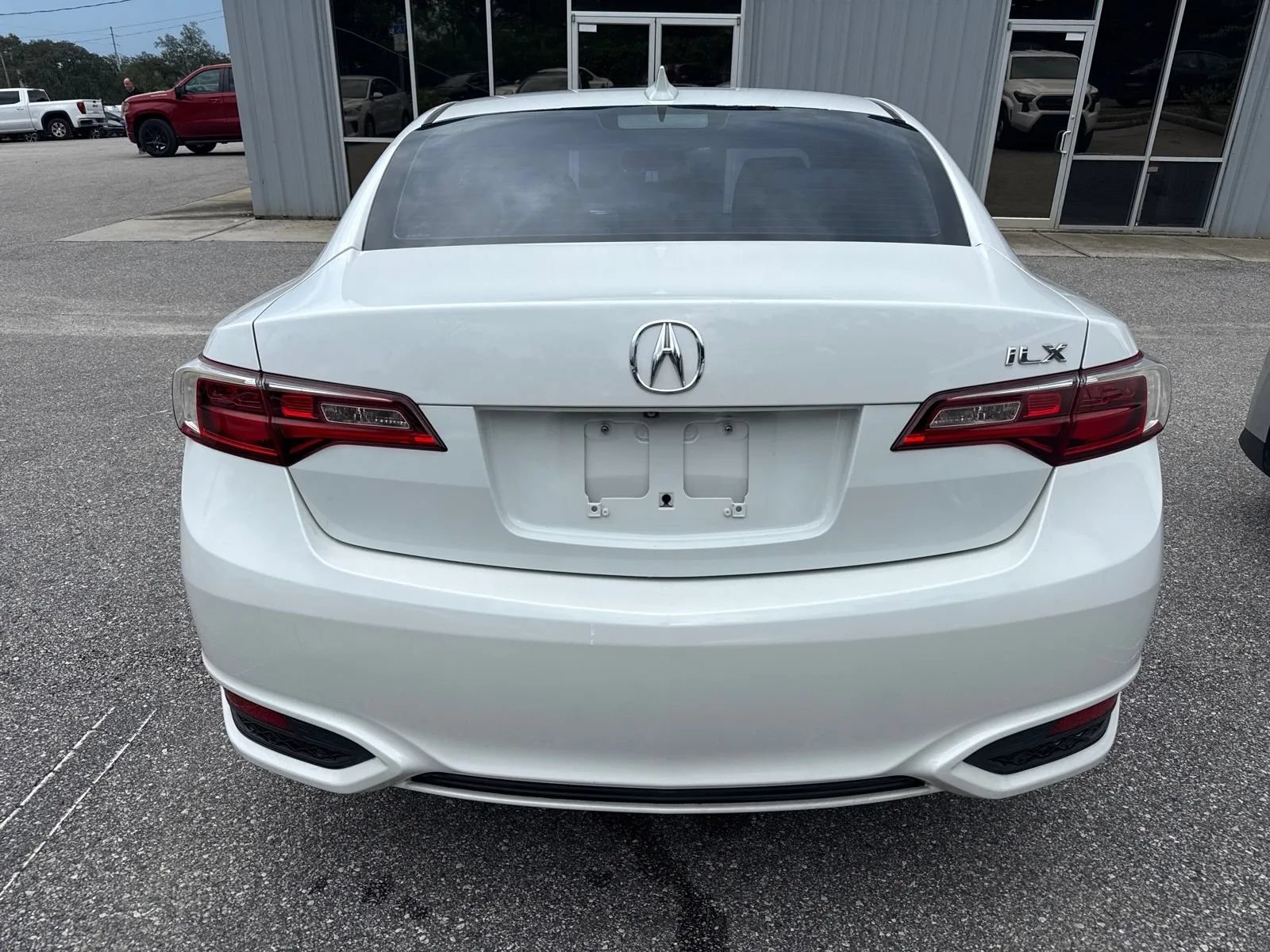 Used 2017 Acura ILX FWD image 9