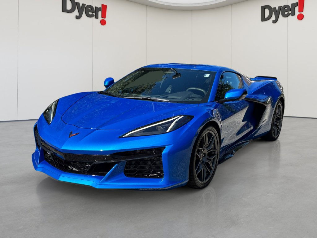 Used 2025 Chevrolet Corvette Z06 RWD image 1