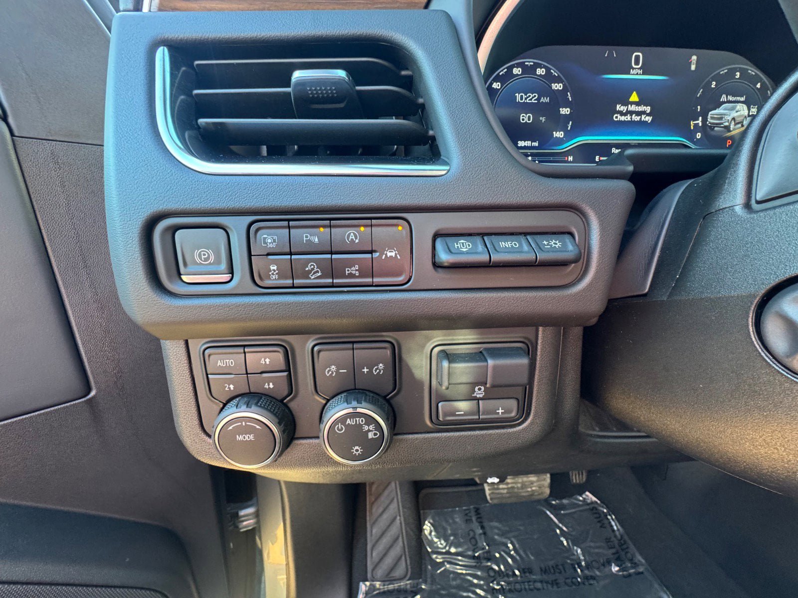 Used 2023 Chevrolet Tahoe High Country w/ Advanced Technology Package AWD/4WD image 19