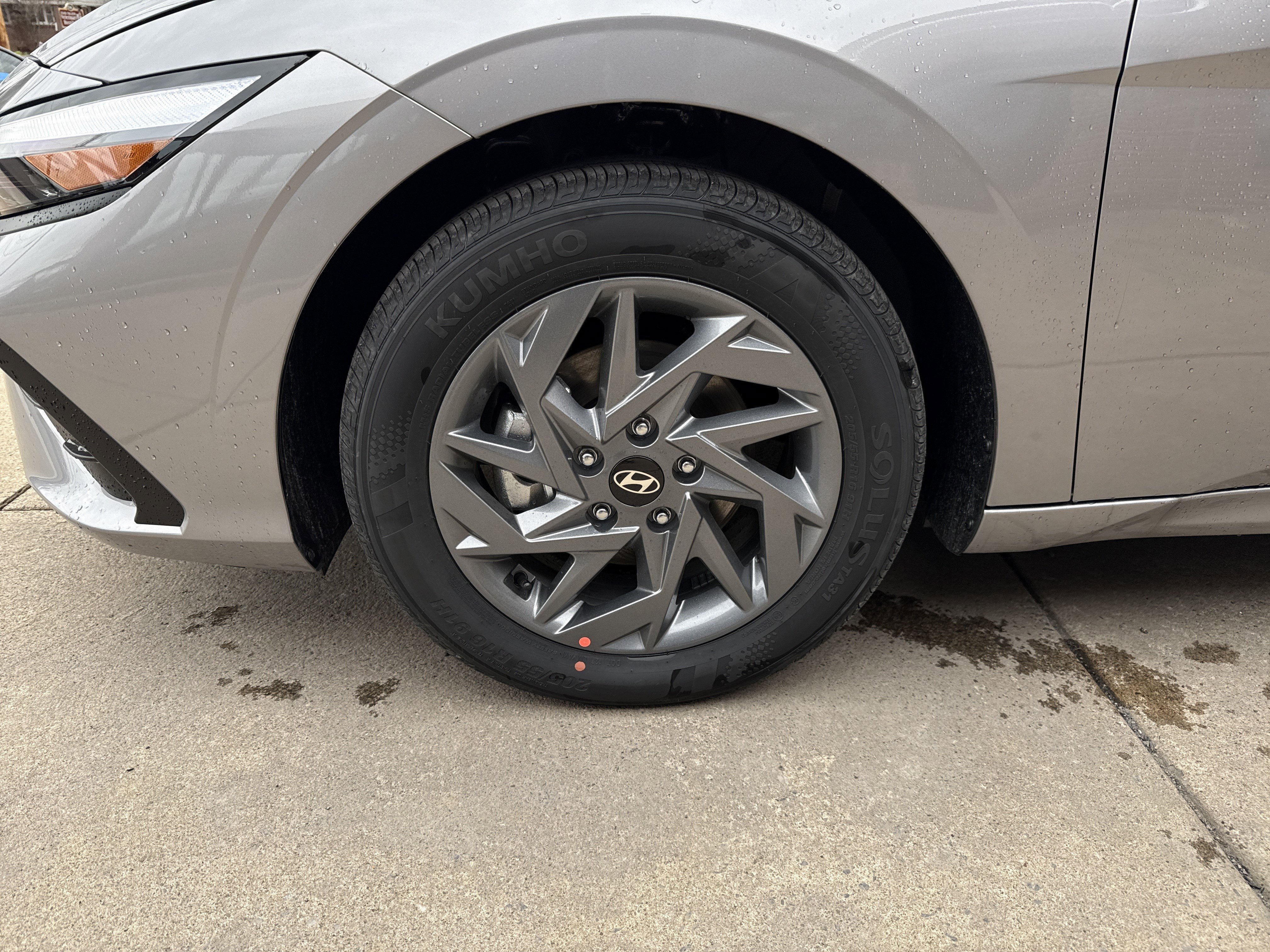 New 2026 Hyundai Elantra Blue image 17