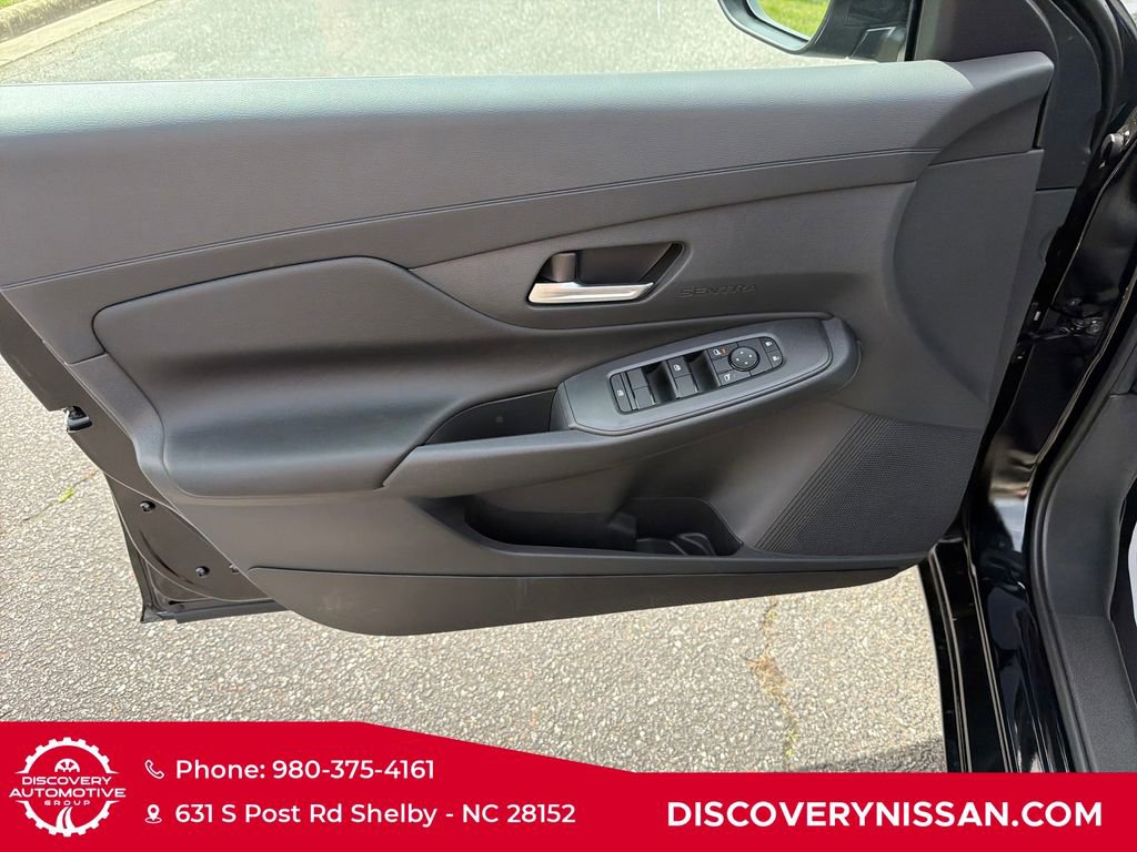 New 2026 Nissan Sentra SV w/ Floor Mat Package FWD image 10