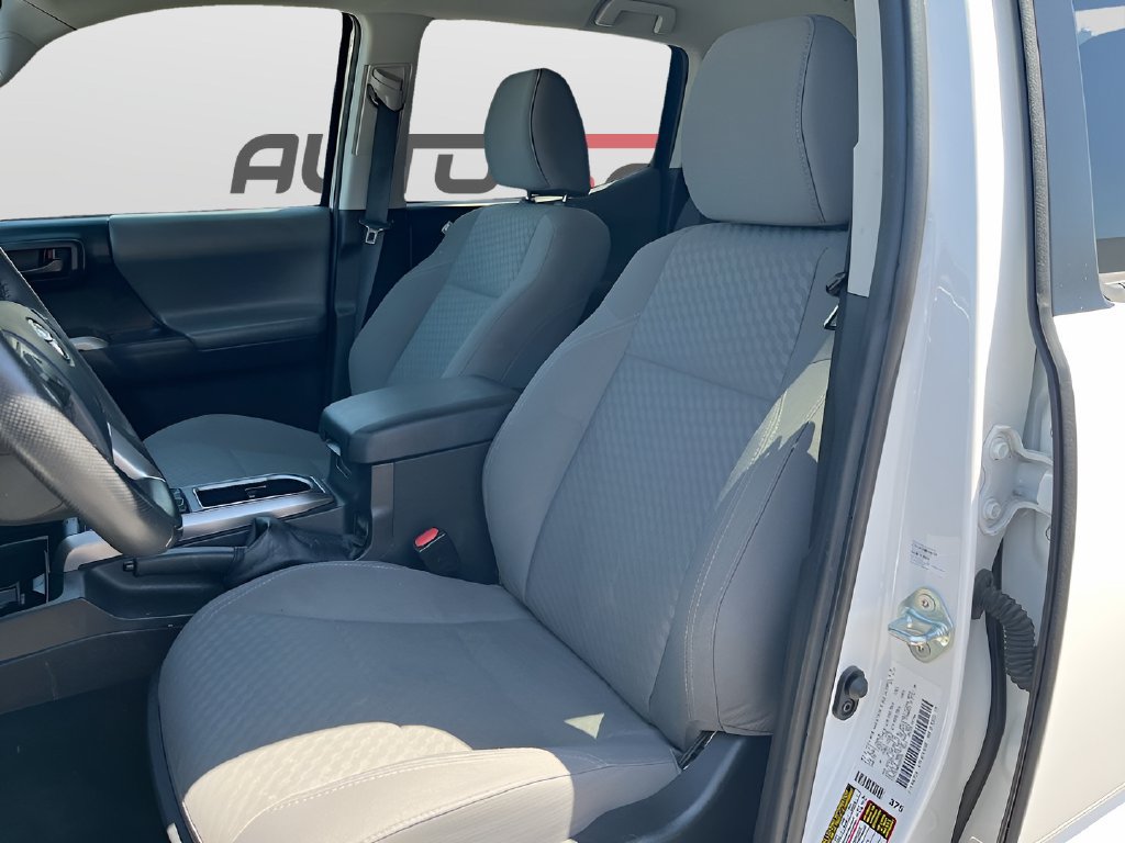 Used 2023 Toyota Tacoma SR5 RWD image 19