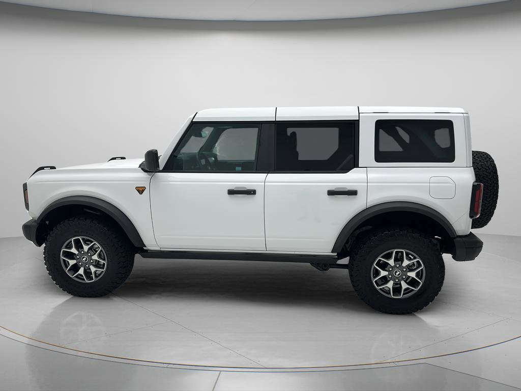 Used 2025 Ford Bronco Badlands AWD/4WD image 8